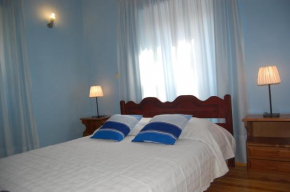 Отель Chris and Nick Corfu Villa  Петрити